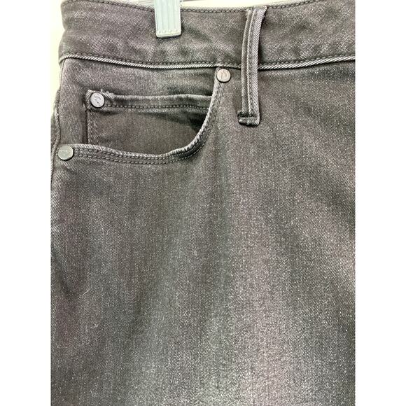Simply Vera Vera Wang Mid Rise Bootcut Jeans Size 14 Black Denim Normcore Casual - Picture 2 of 7